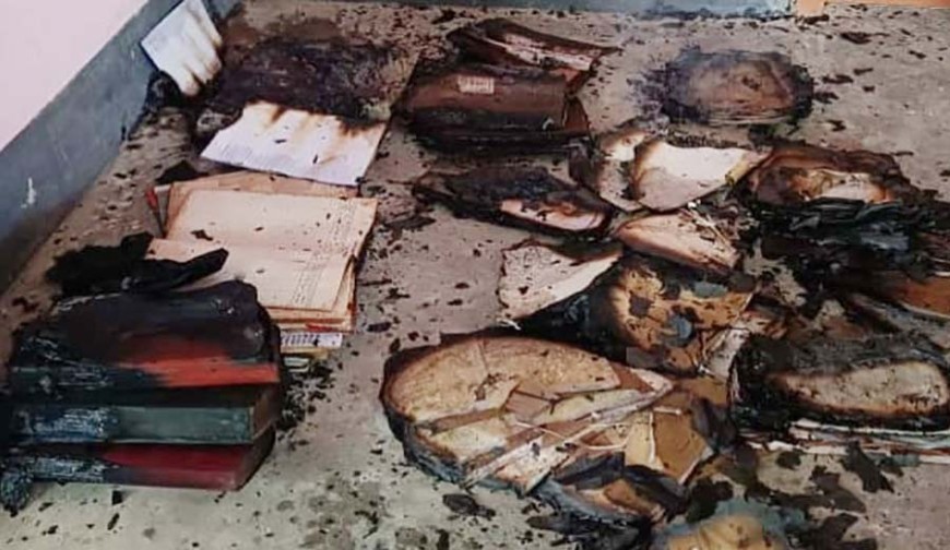 শার্শায় ইউনিয়ন পরিষদে অগ্নিকাণ্ড, নথিপত্র পুড়ে ছাই
