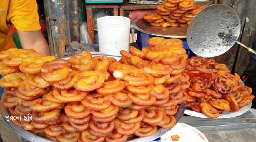 খোলা স্থানে জিলাপি, জরিমানা গুনলেন দোকানিরা