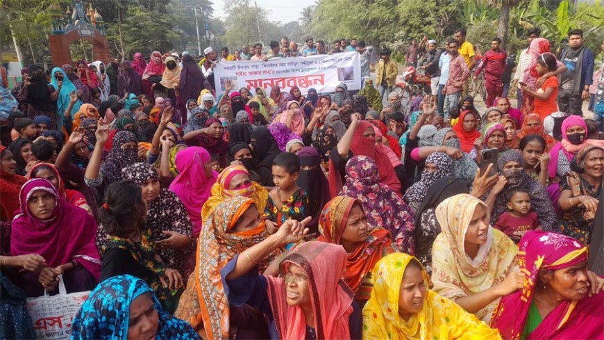 ঝিনাইদহে নিখোঁজ শিশু হত্যাকারীর ফাঁসি দাবিতে অবরোধ