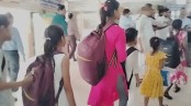 বাবা-মা এখনও ভারতের কারাগারে, দেশে ফিরলো ২০ শিশু
