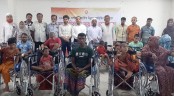 দেবহাটায় প্রতিবন্ধীদের হুইলচেয়ার প্রদান