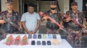 মদ মোবাইলফোনসহ ভারতীয় নাগরিক আটক