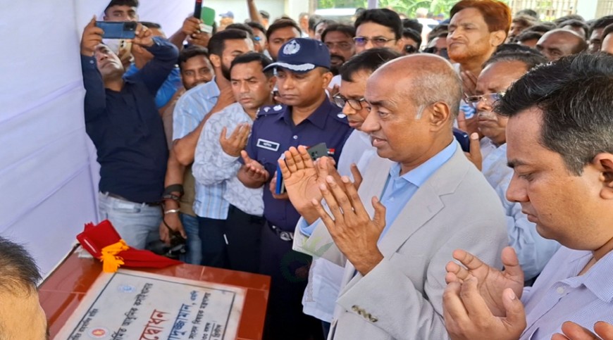 ঝিনাইদহে ১১ কোটি টাকা ব্যয়ে নির্মিত কসাইখানার উদ্বোধন করলেন আইনমন্ত্রী