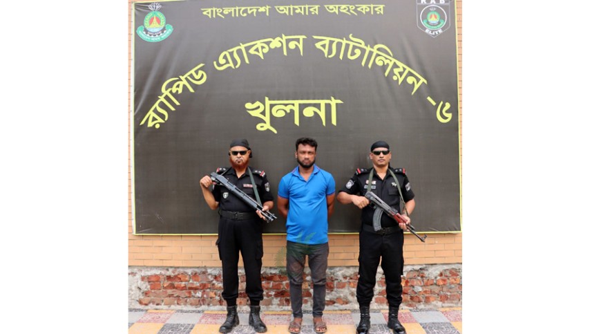 খুলনায় আলোচিত দুই শিশু ও নানি হত্যার প্রধান আসামি গ্রেপ্তার