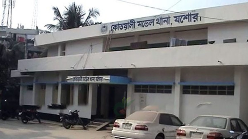 কনসার্টে ছুরিকাঘাতের চার দিন পর মামলা